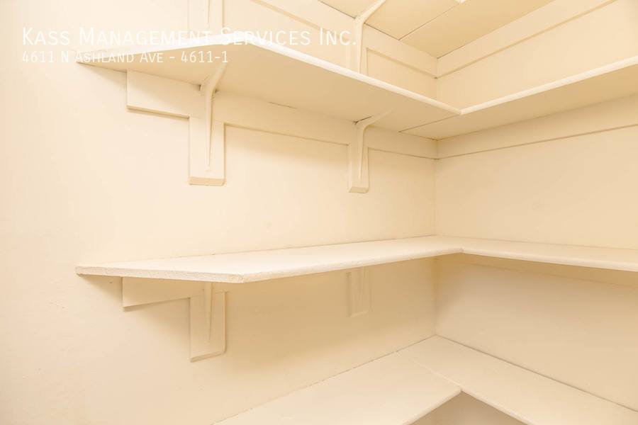 Apartment for rent at 4611 N Ashland Ave #1, Chicago, IL 60640