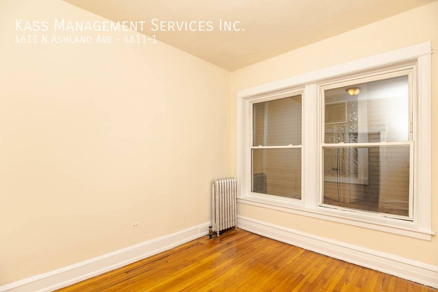 Apartment for rent at 4611 N Ashland Ave #1, Chicago, IL 60640