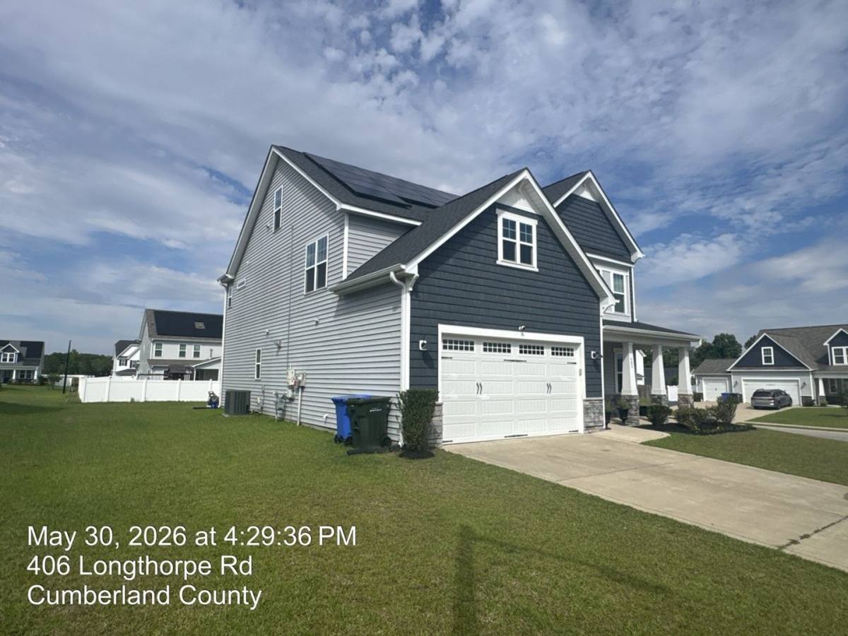 House for rent at 402 Longthorpe Rd, Fayetteville, NC 28311