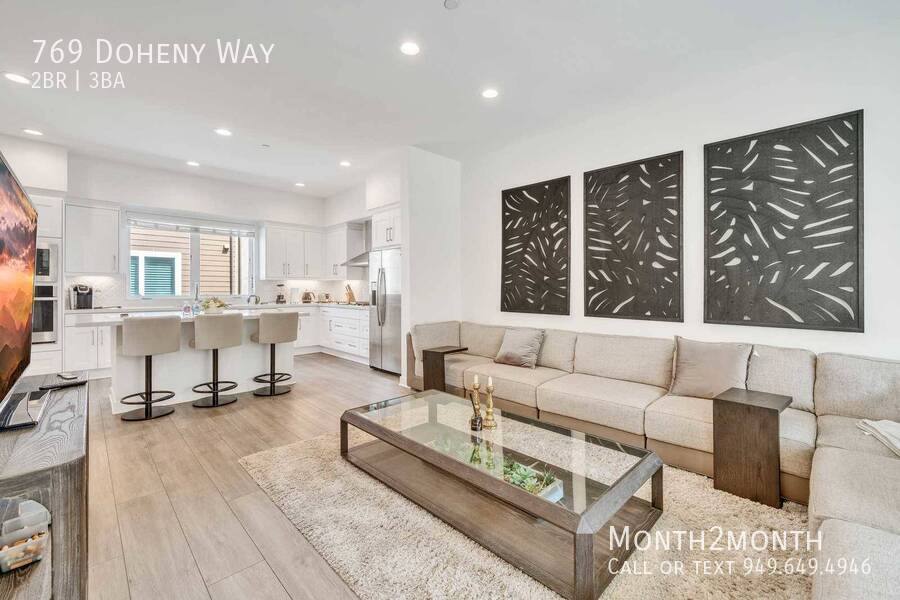 Townhouse for rent at 769 Doheny Way, Dana Point, CA 92629