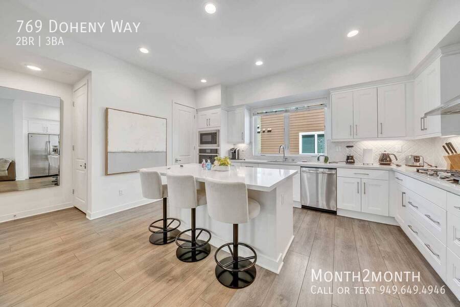 Townhouse for rent at 769 Doheny Way, Dana Point, CA 92629