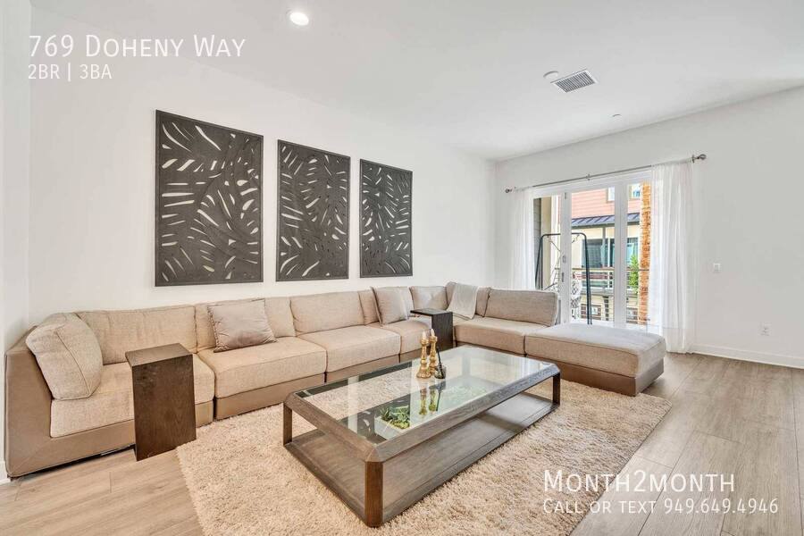 Townhouse for rent at 769 Doheny Way, Dana Point, CA 92629