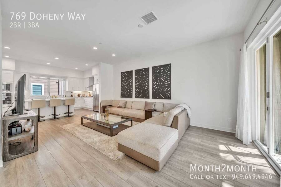 Townhouse for rent at 769 Doheny Way, Dana Point, CA 92629