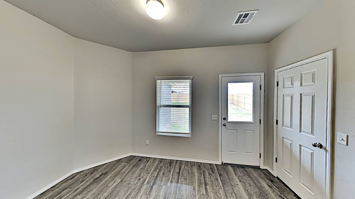 House for rent at 11520 NW 97th St, Yukon, OK 73099