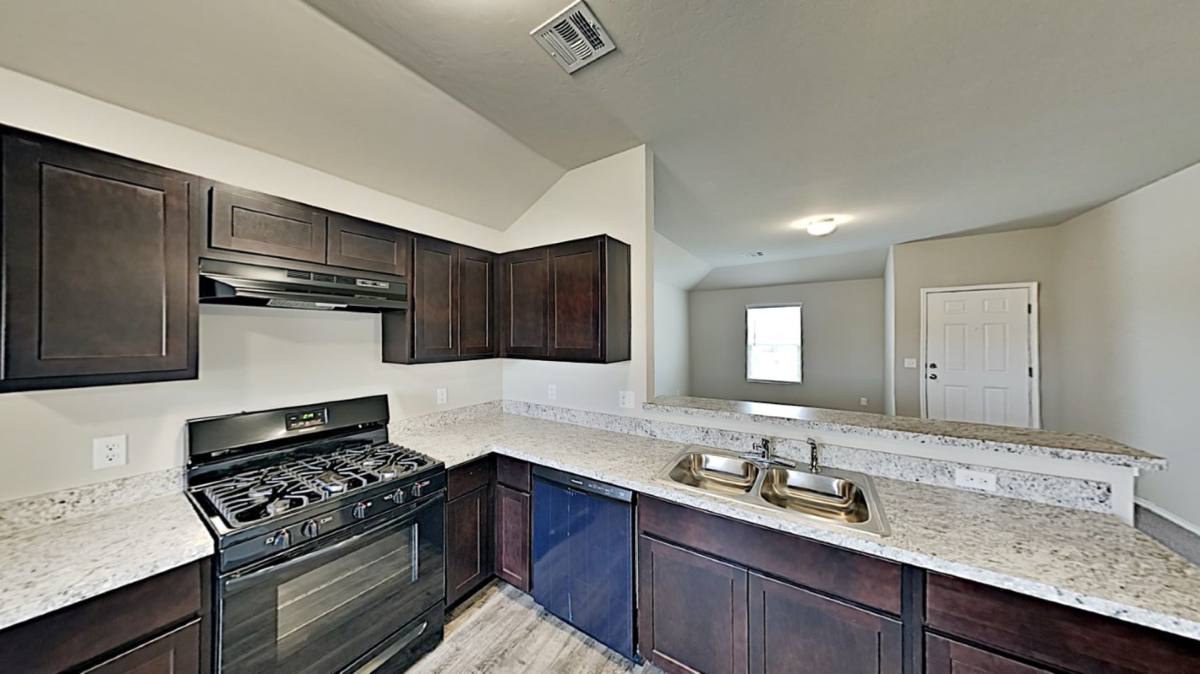 House for rent at 11520 NW 97th St, Yukon, OK 73099