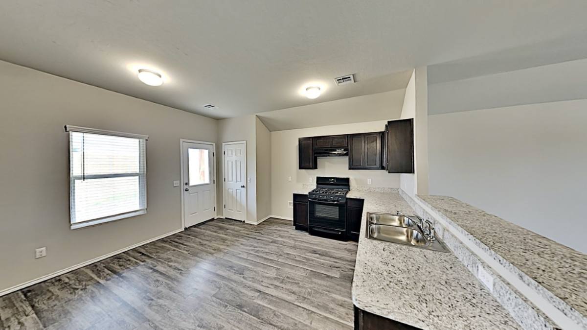 House for rent at 11520 NW 97th St, Yukon, OK 73099