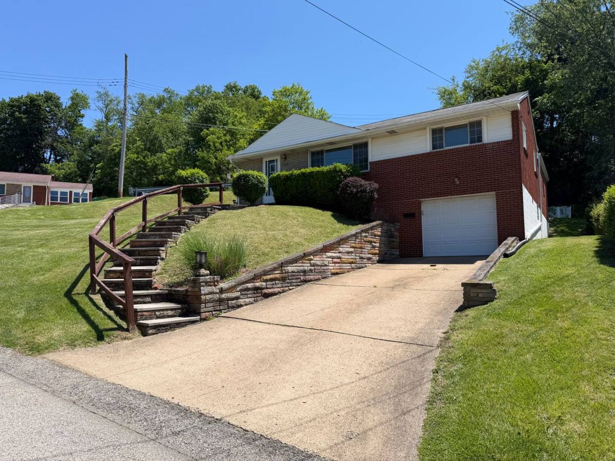 House for rent at 5375 Overland Trail, Pittsburgh, PA 15236