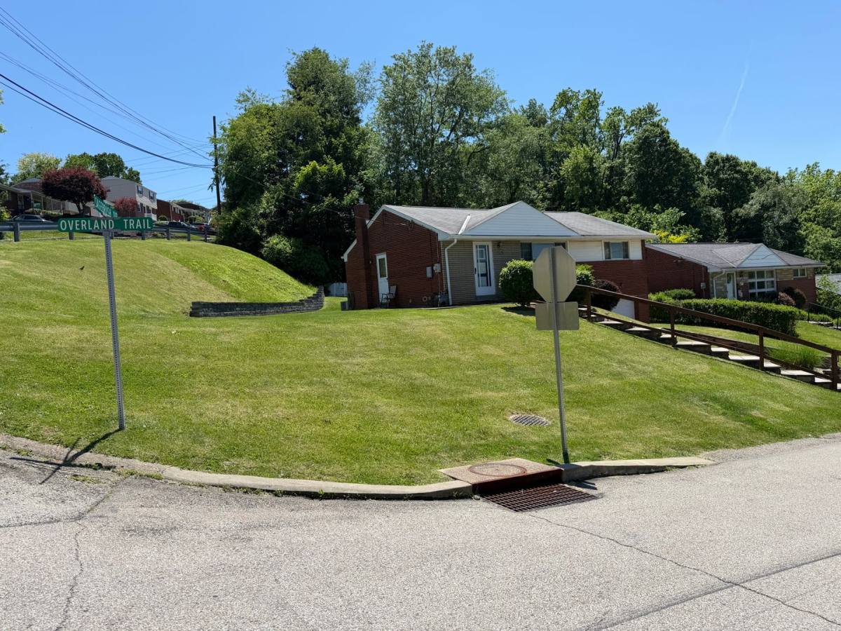 House for rent at 5375 Overland Trail, Pittsburgh, PA 15236
