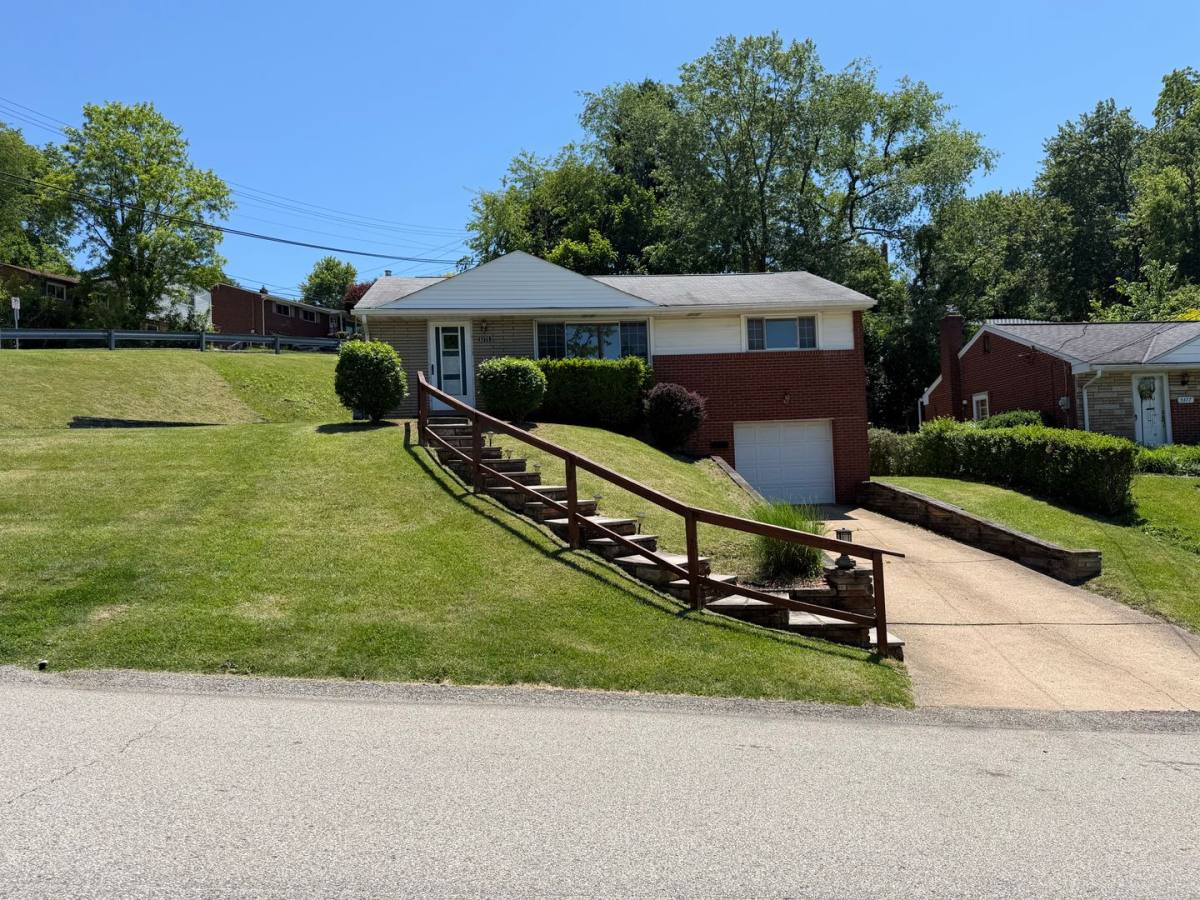 House for rent at 5375 Overland Trail, Pittsburgh, PA 15236