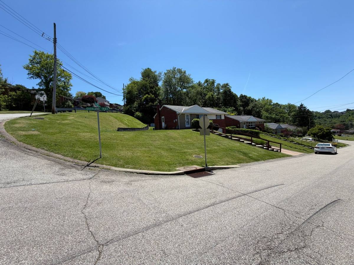 House for rent at 5375 Overland Trail, Pittsburgh, PA 15236