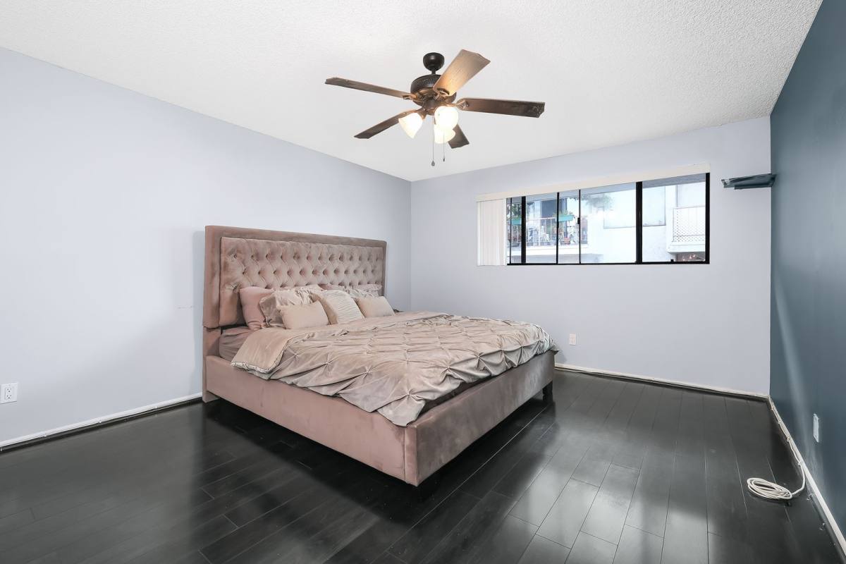Townhouse for rent at 665 W 24th St, San Pedro, CA 90731