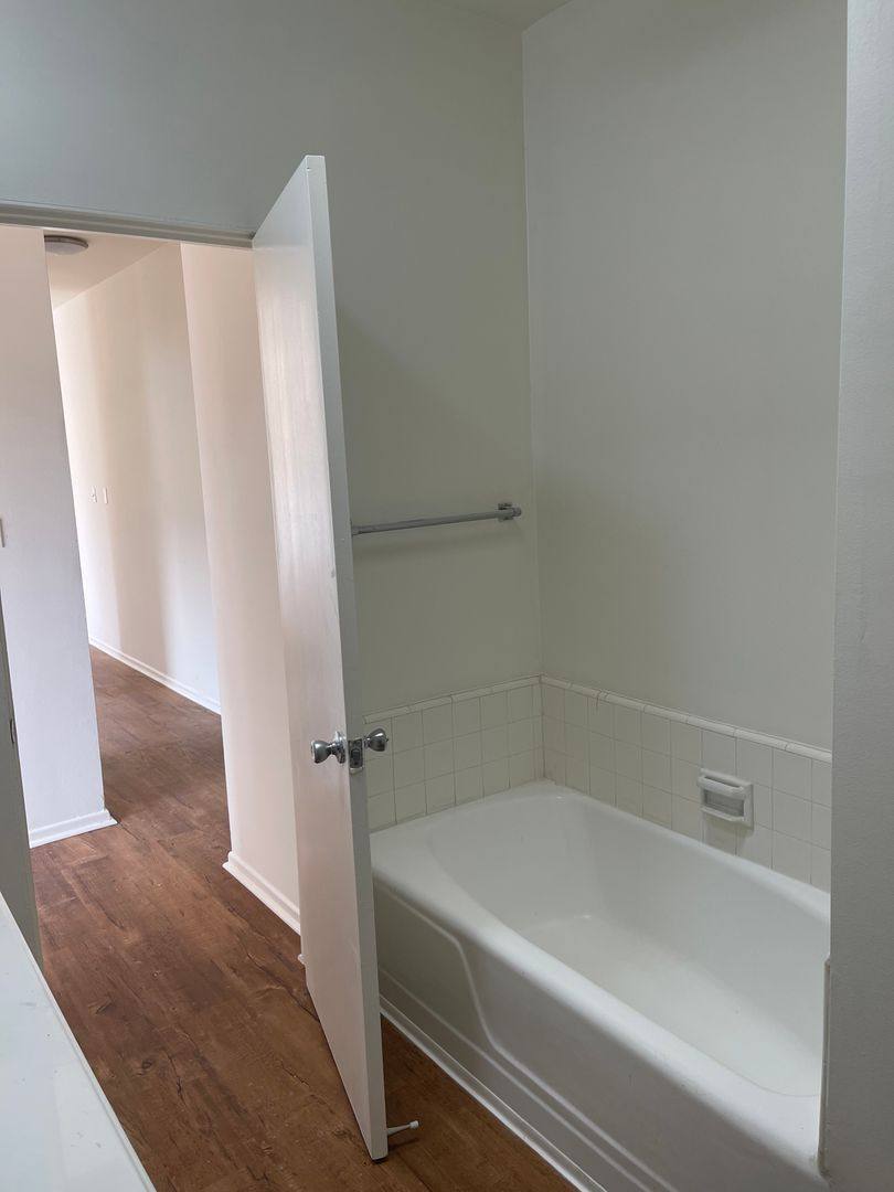 Apartment for rent at 1677 Westholme Ave, Los Angeles, CA 90024