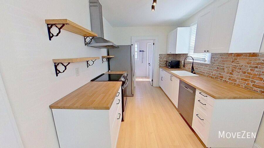 House for rent at 3819 Plainview Rd, Charlotte, NC 28208