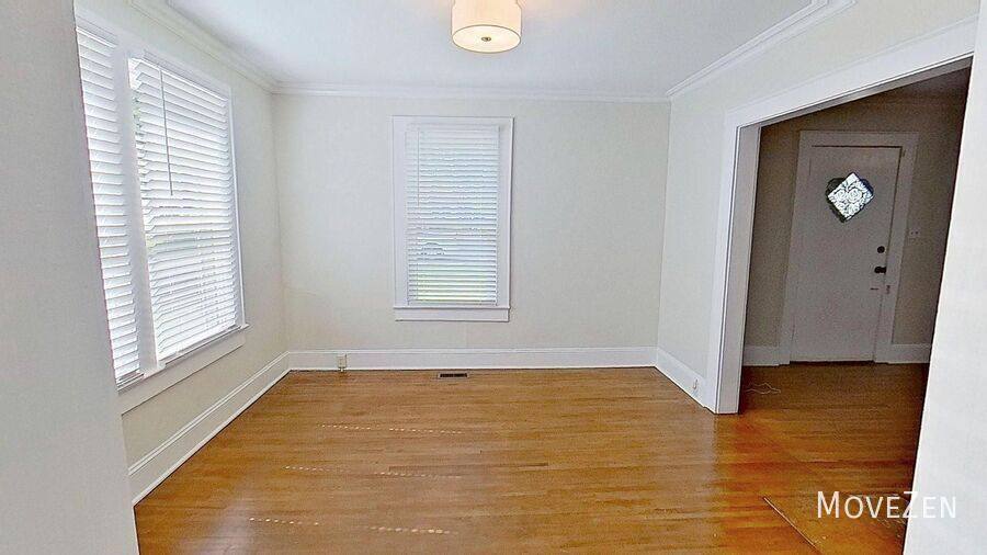 House for rent at 3819 Plainview Rd, Charlotte, NC 28208