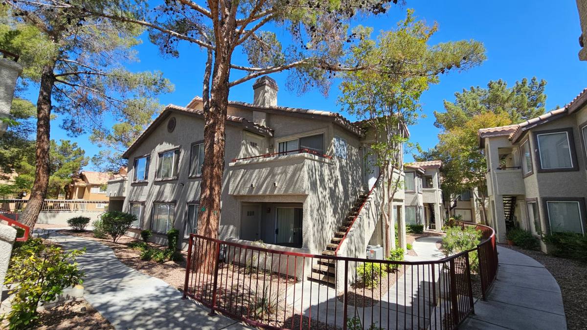 Condo for rent at 4955 Lindell Rd, Las Vegas, NV 89118