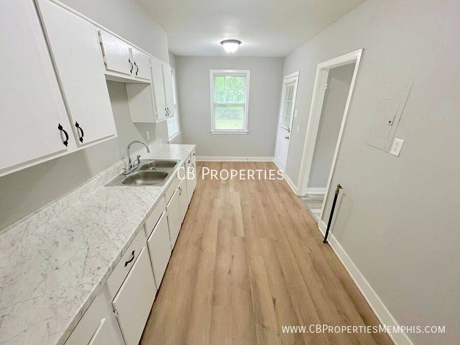 House for rent at 3585 Mayfair Ave, Memphis, TN 38122