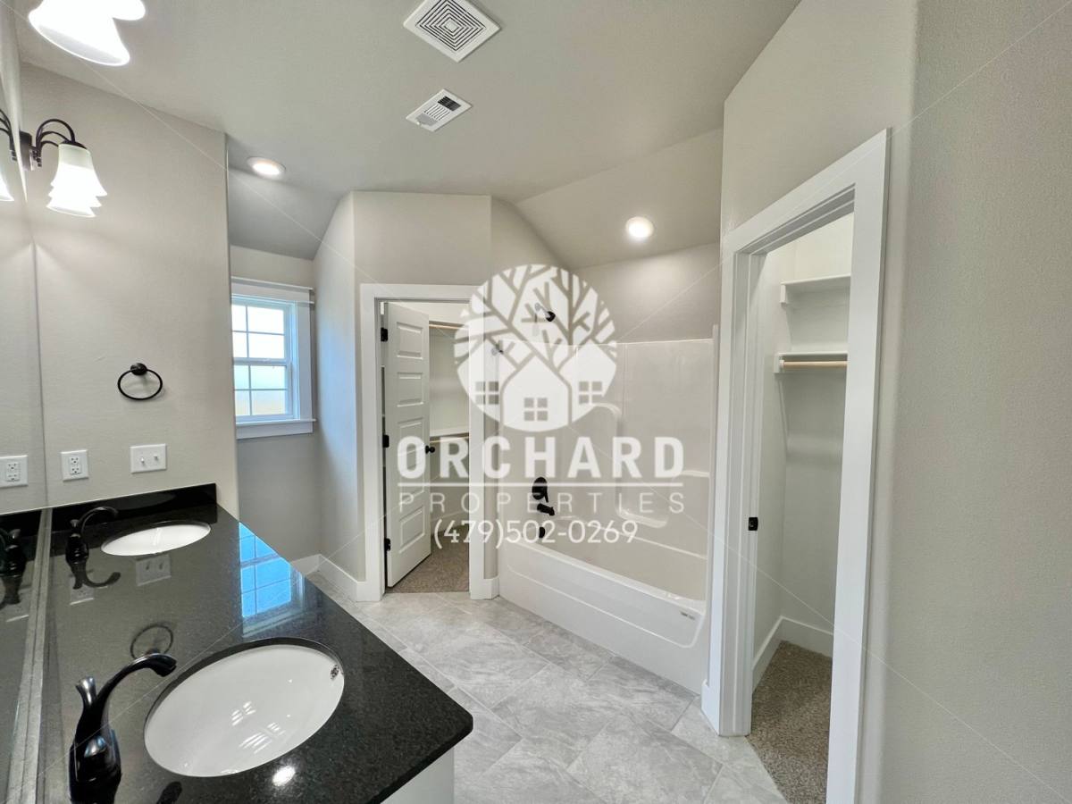 House for rent at 754 Hickory Meadows, Springdale, AR 72762