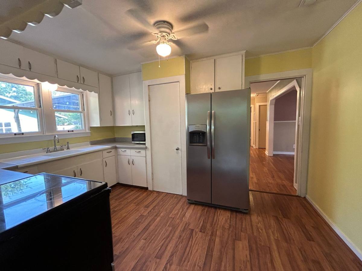 House for rent at 893 Pine St, New Braunfels, TX 78130