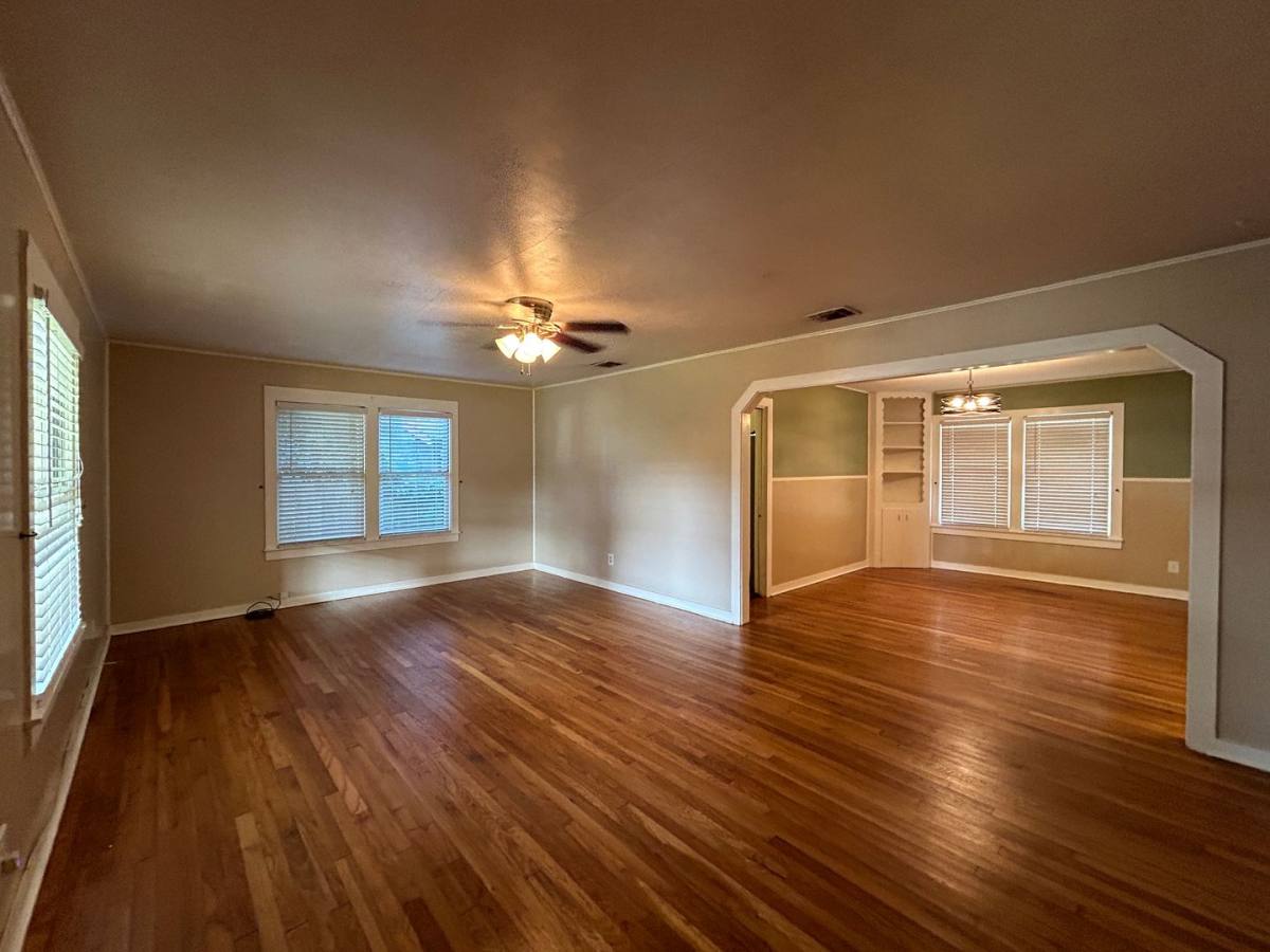 House for rent at 893 Pine St, New Braunfels, TX 78130