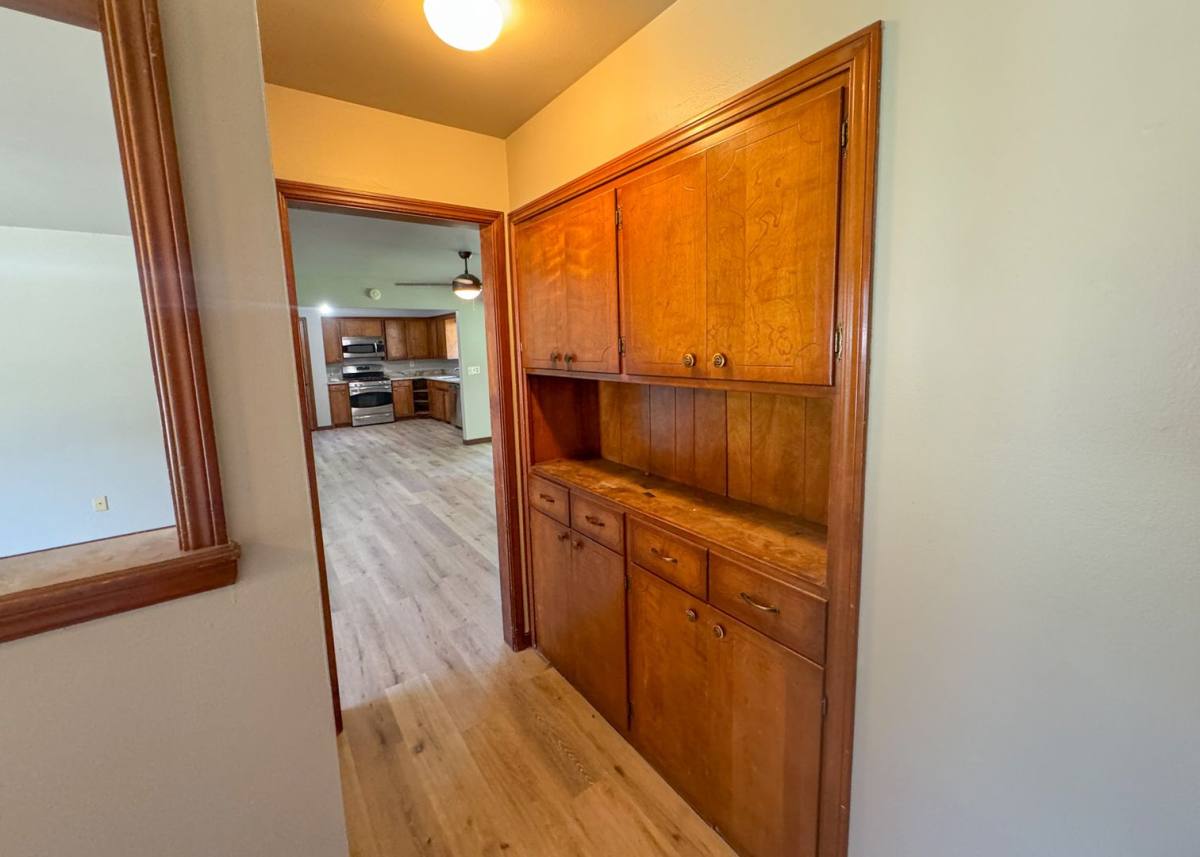 House for rent at 345 Travis Circle, Edmond, OK 73013
