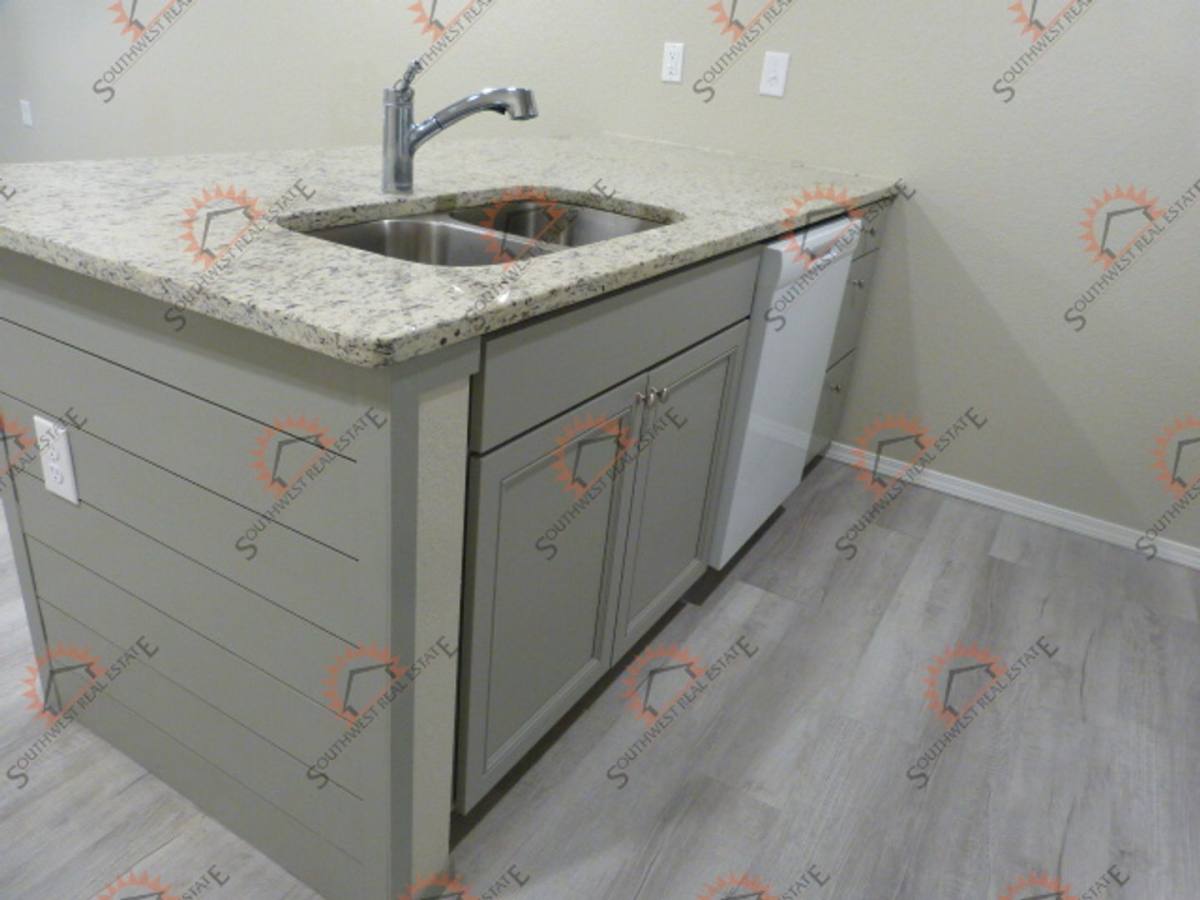 Apartment for rent at 108 Wicks, Clovis, NM 88101
