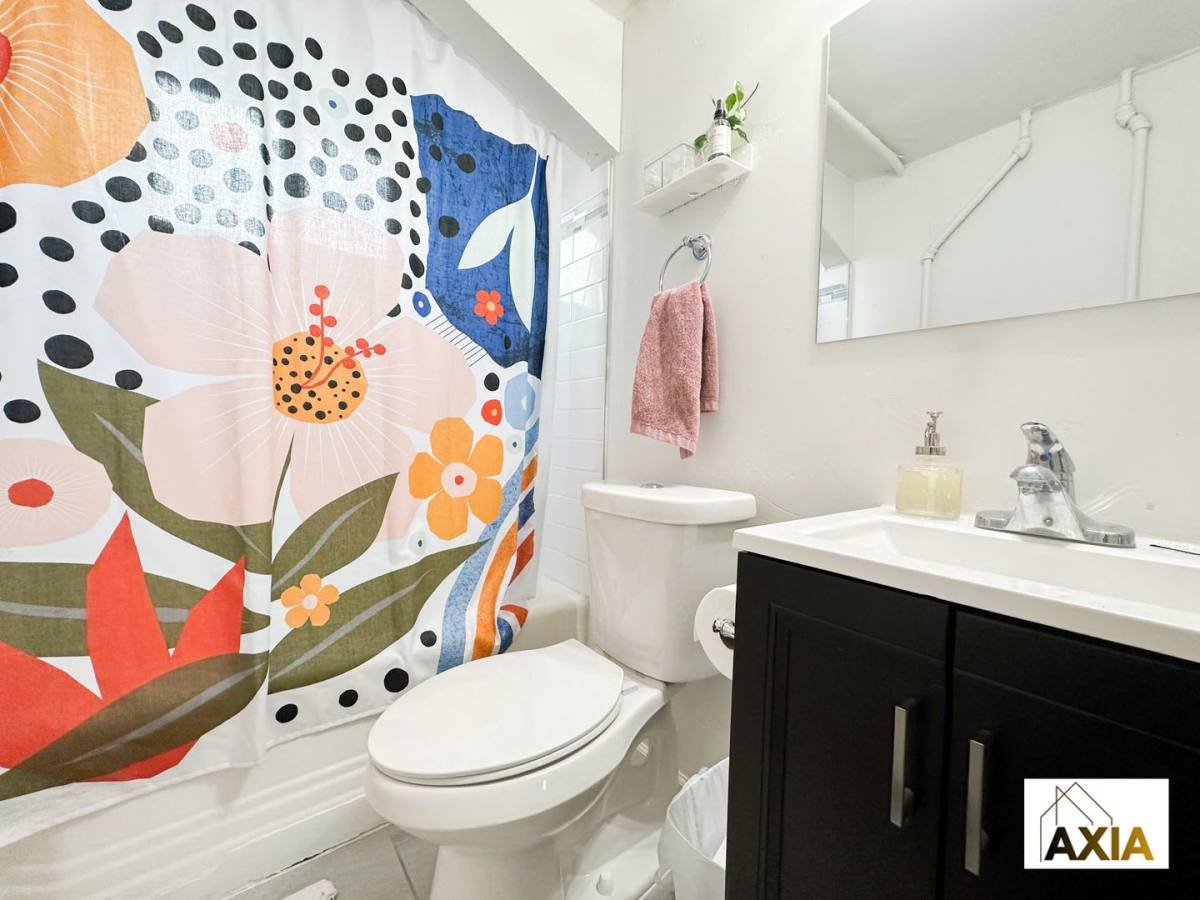 Apartment for rent at 755 N Birch St, Denver, CO 80220