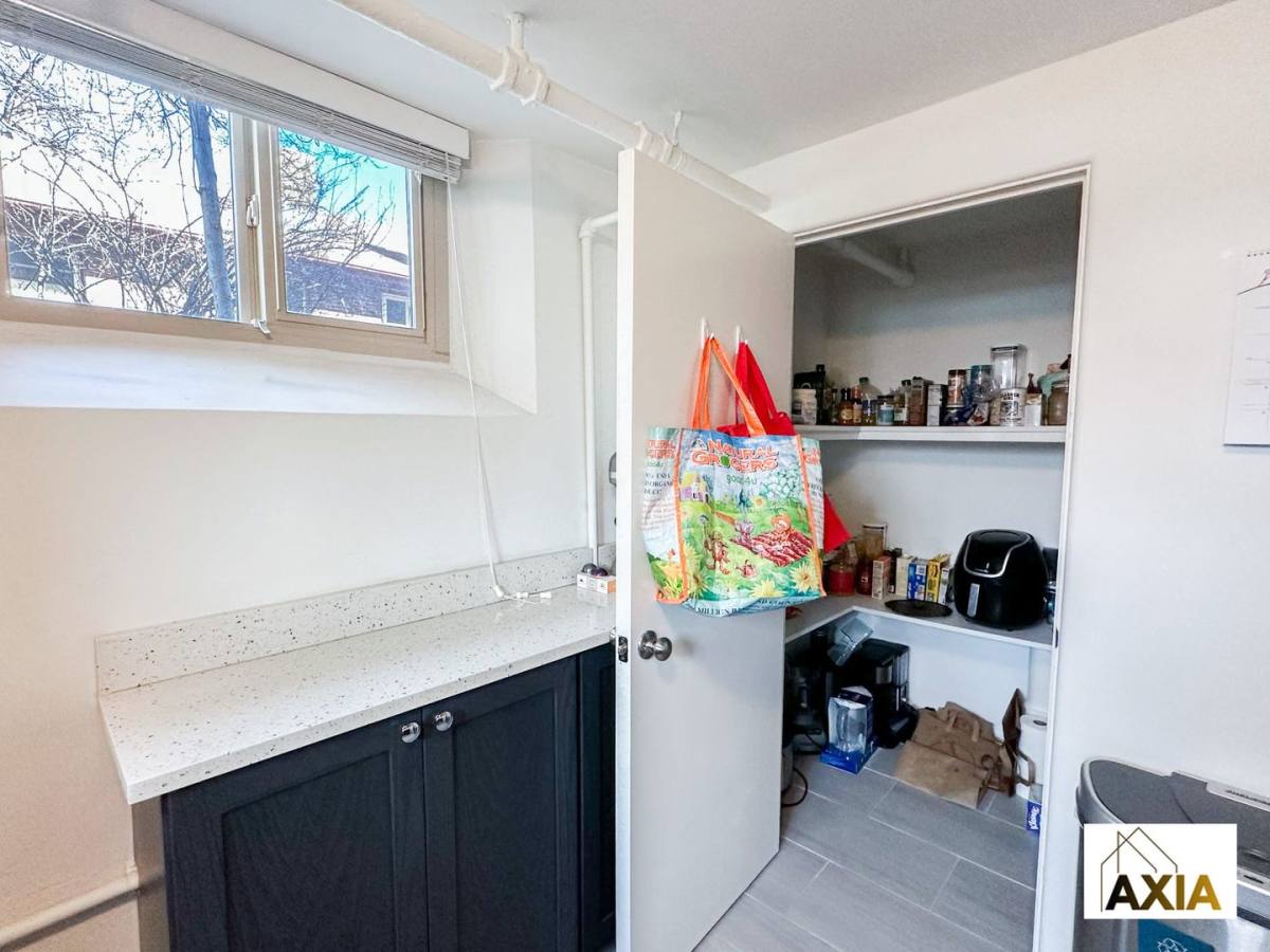 Apartment for rent at 755 N Birch St, Denver, CO 80220