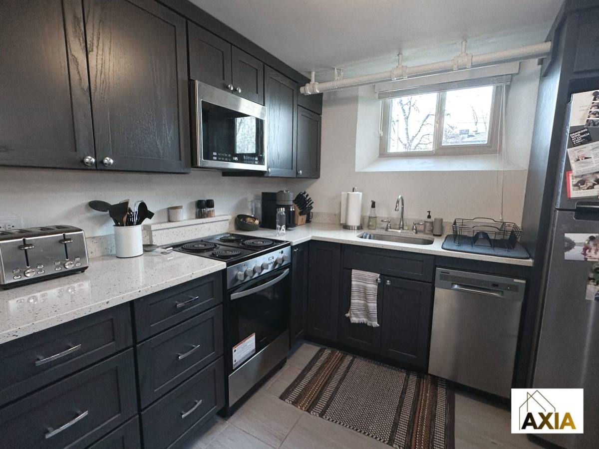 Apartment for rent at 755 N Birch St, Denver, CO 80220