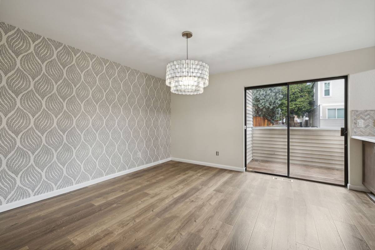 Townhouse for rent at 1050 S Monaco Parkway, Denver, CO 80204