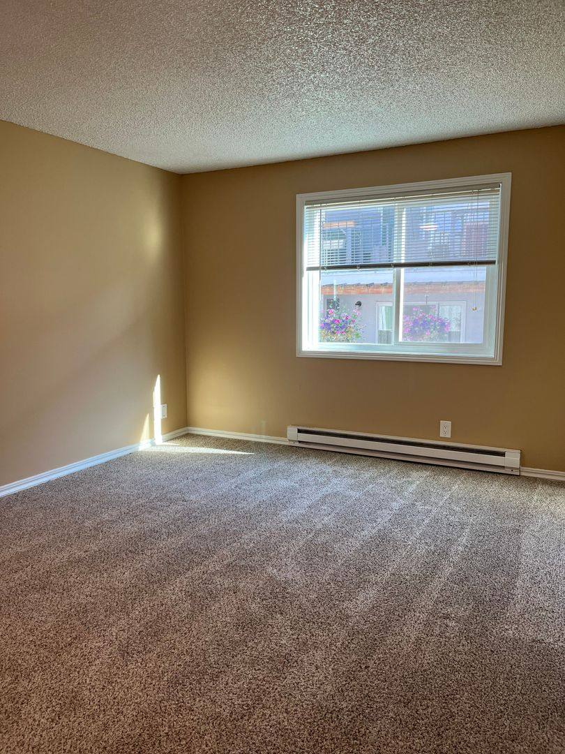 Apartment for rent at 3432 Liberty Rd S, Salem, OR 97302