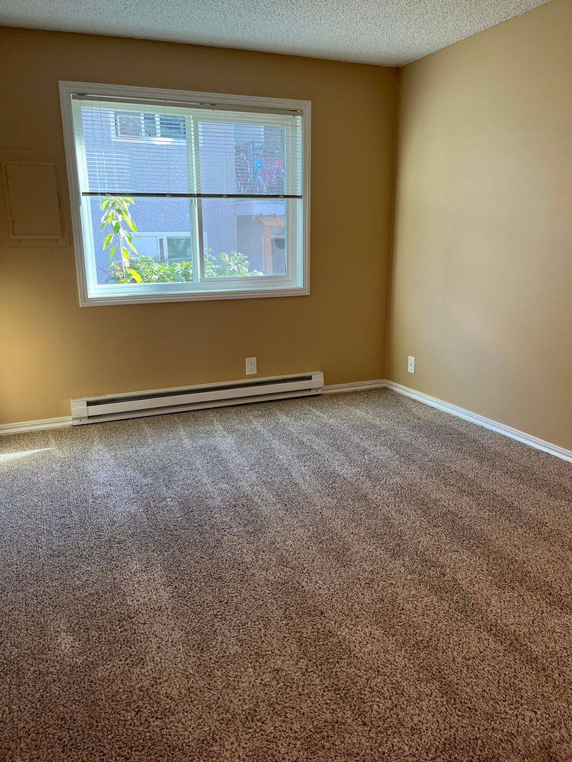 Apartment for rent at 3432 Liberty Rd S, Salem, OR 97302