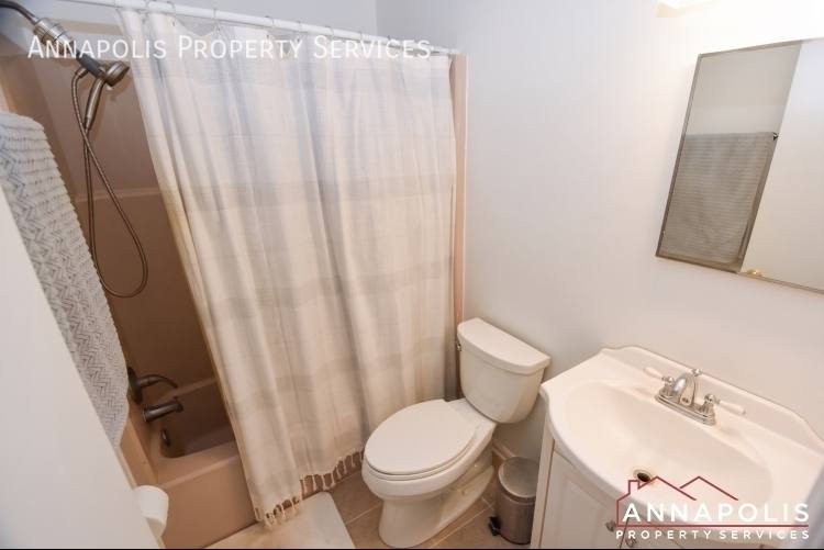 House for rent at 1625 Hilltop Rd, Edgewater, MD 21037