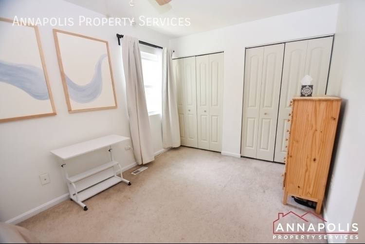House for rent at 1625 Hilltop Rd, Edgewater, MD 21037