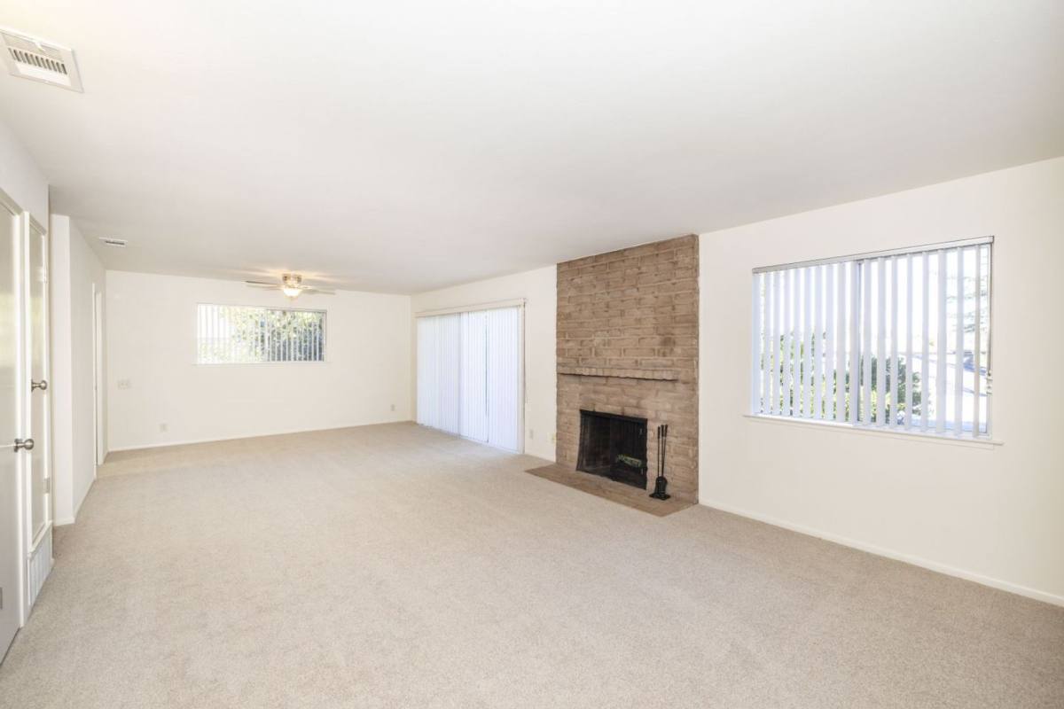 Apartment for rent at 1016 Middle Ave, Menlo Park, CA 94025