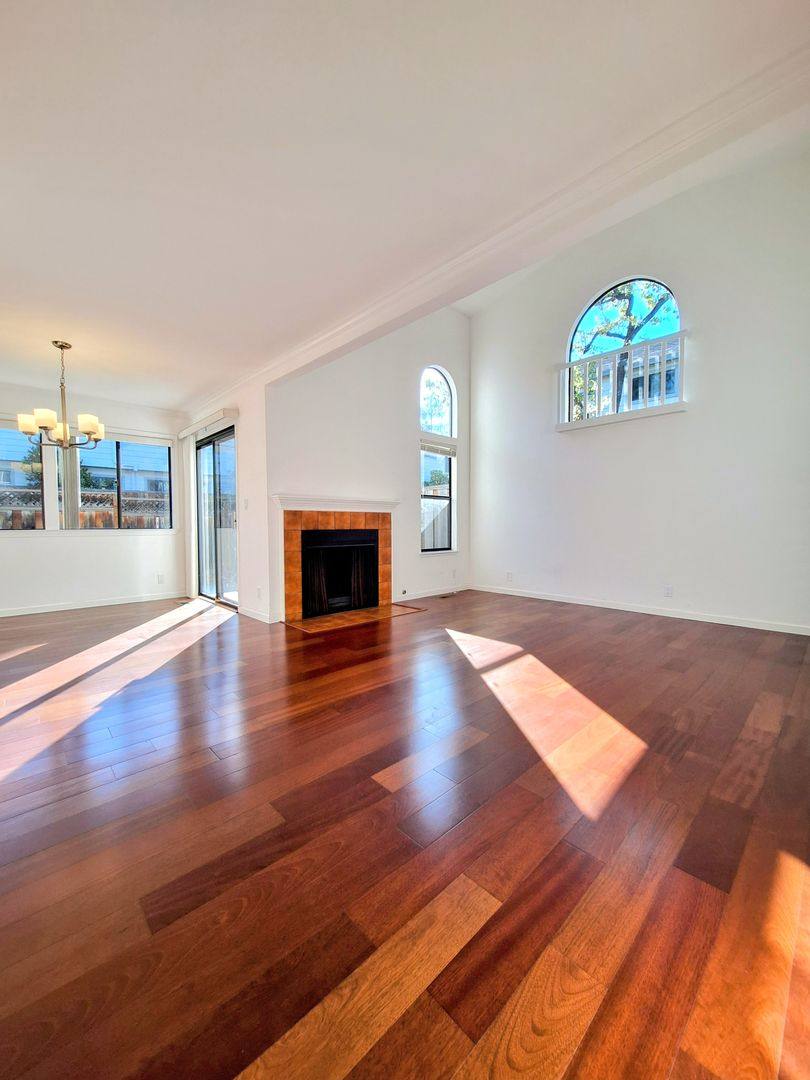 Townhouse for rent at 1206 Sierra Village Way, San Jose, CA 95132