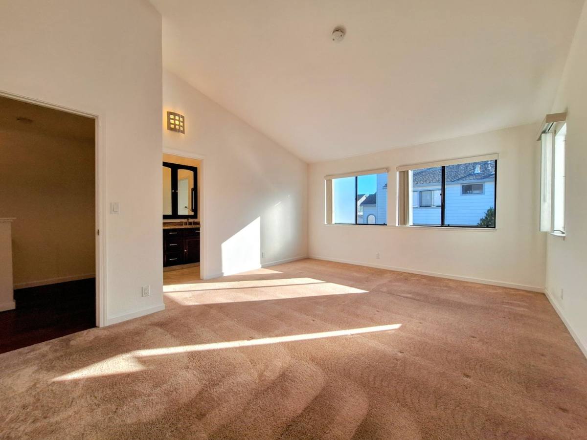 Townhouse for rent at 1206 Sierra Village Way, San Jose, CA 95132
