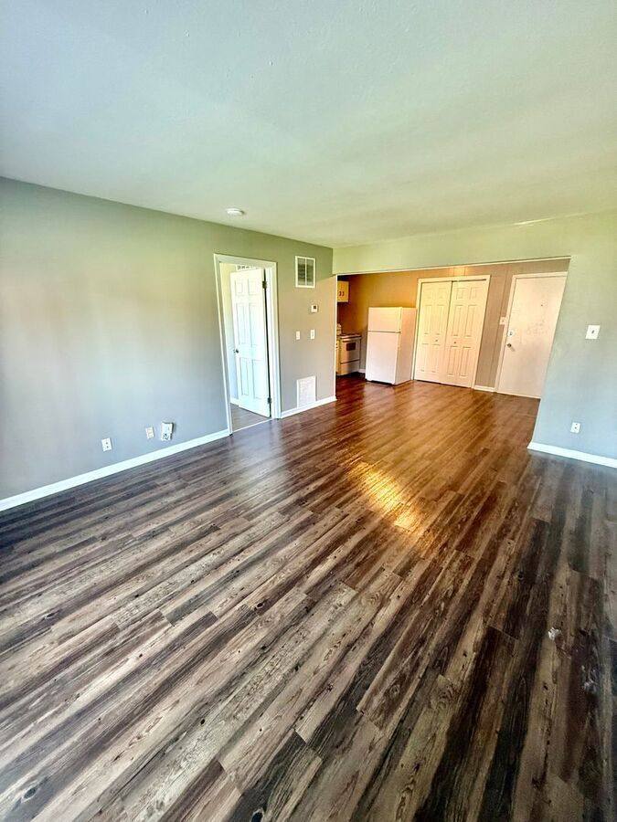 Apartment for rent at 1708 Jennifer Rd 10 #A, Lexington, KY 40505