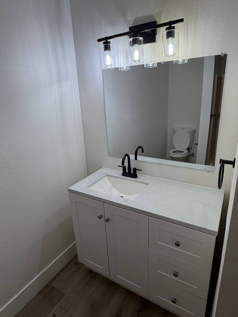 Condo for rent at 2337 N 10th Ave, Hanford, CA 93230