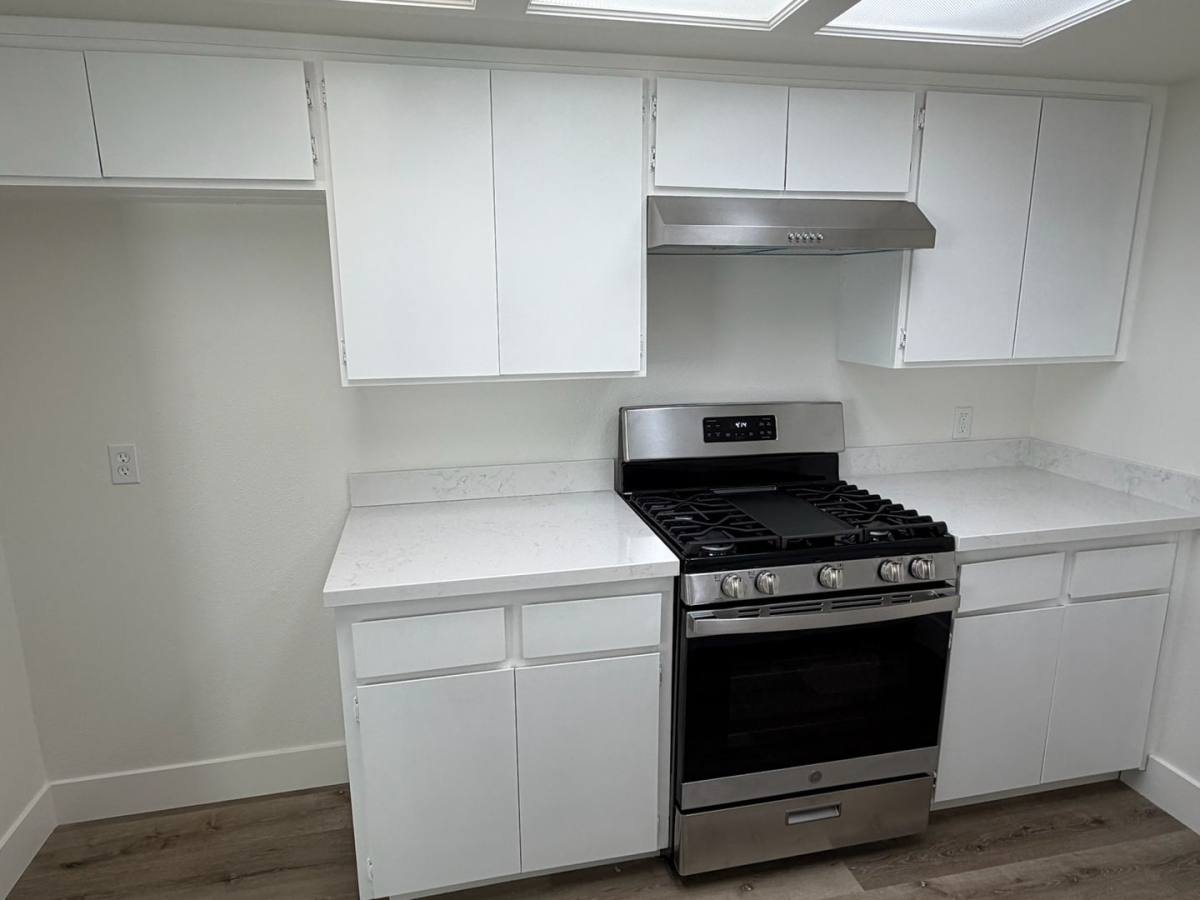 Condo for rent at 2337 N 10th Ave, Hanford, CA 93230