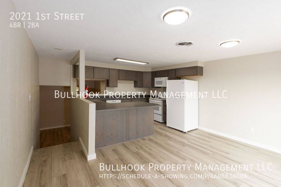 Townhouse for rent at 2021 1st St, Havre, MT 59501
