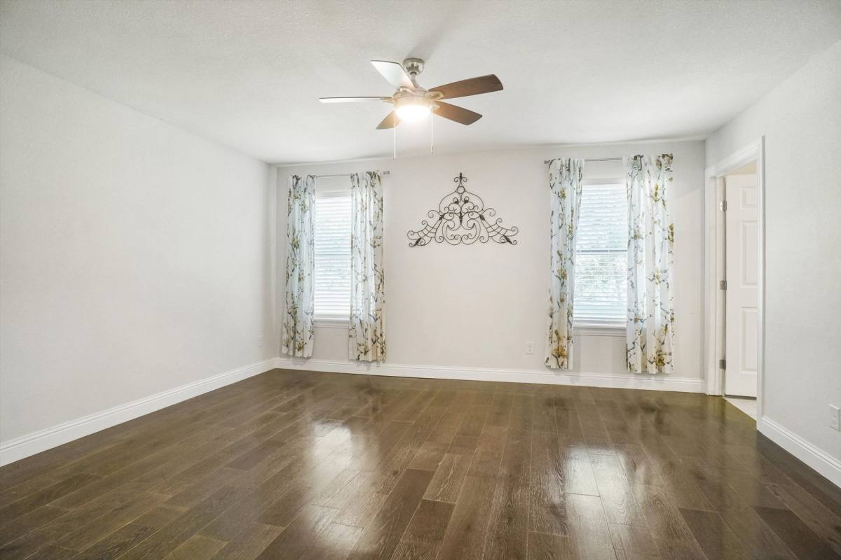 House for rent at 617 Park St, Azle, TX 76020