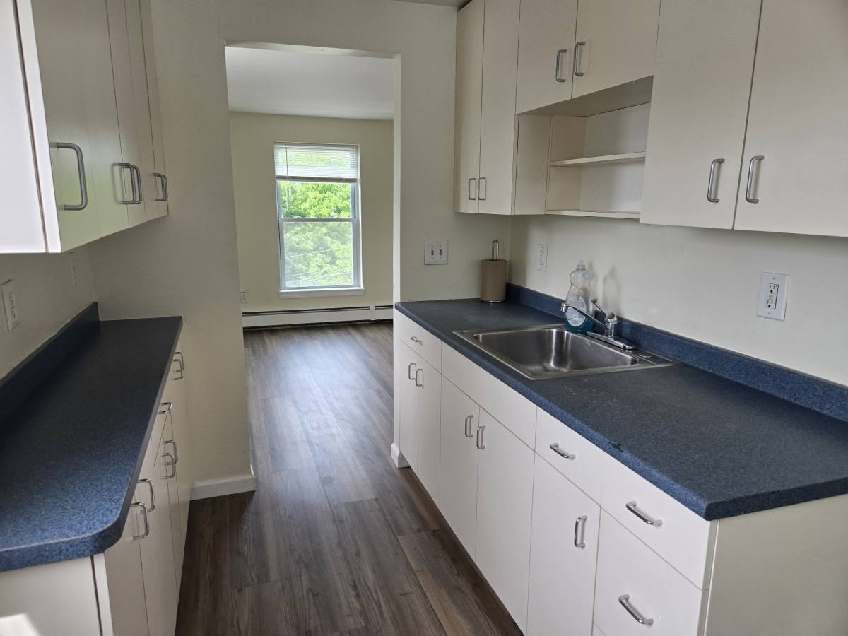 Apartment for rent at 131 N Clinton St #3, Poughkeepsie, NY 12601