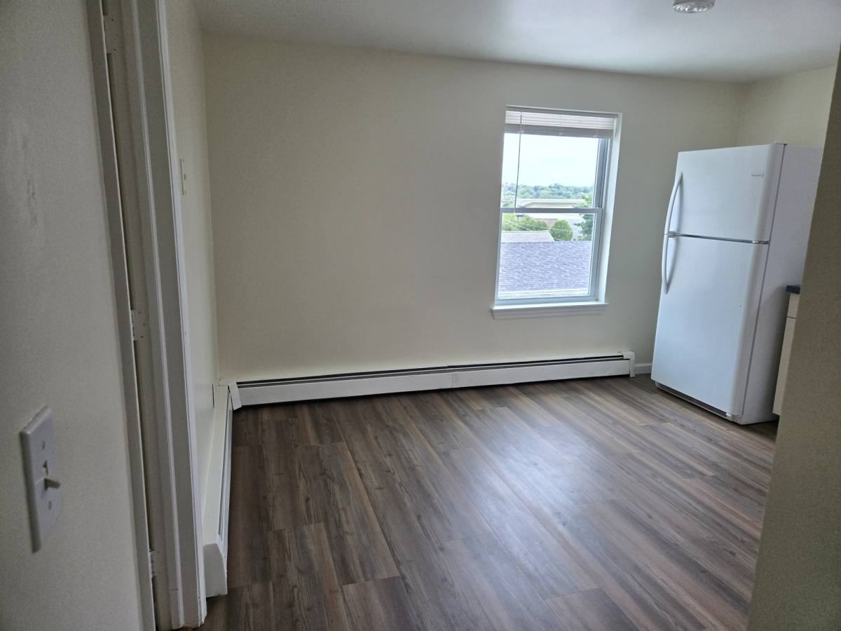 Apartment for rent at 131 N Clinton St #3, Poughkeepsie, NY 12601