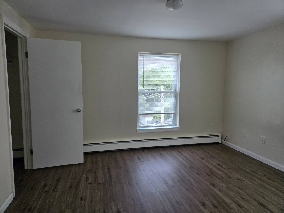 Apartment for rent at 131 N Clinton St #3, Poughkeepsie, NY 12601