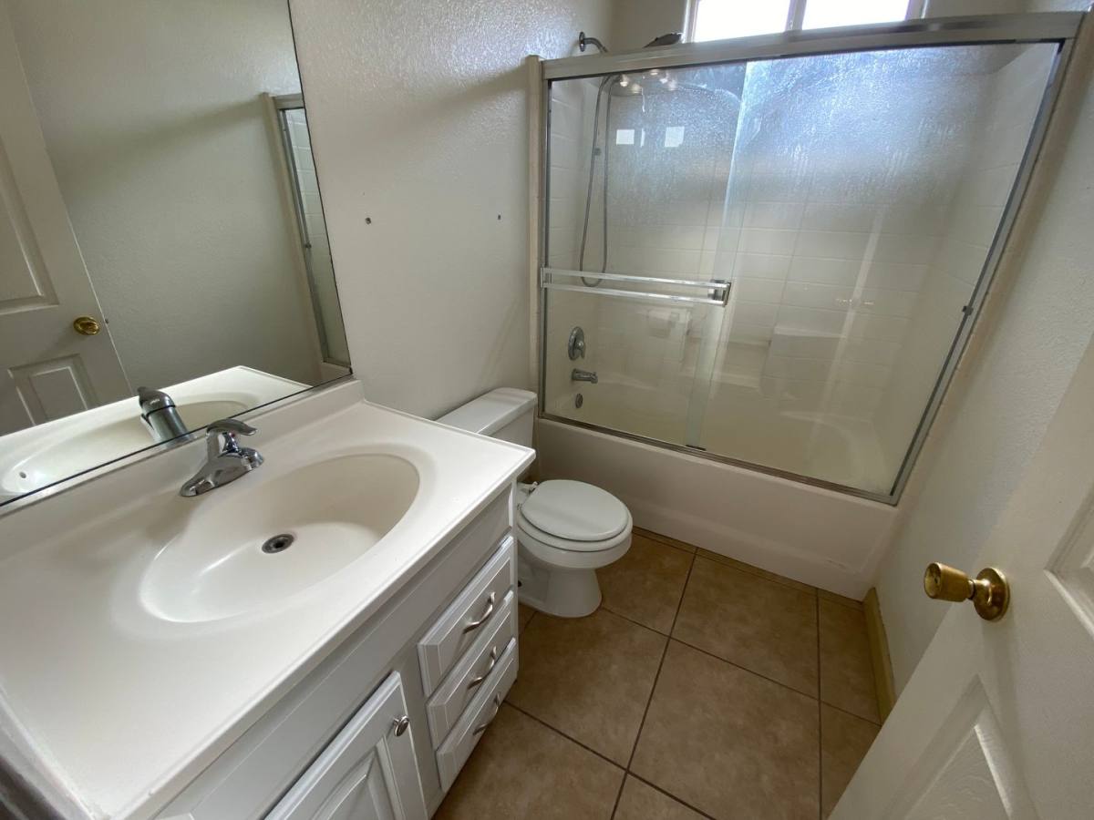 House for rent at 13632 Nassau Dr, Victorville, CA 92395