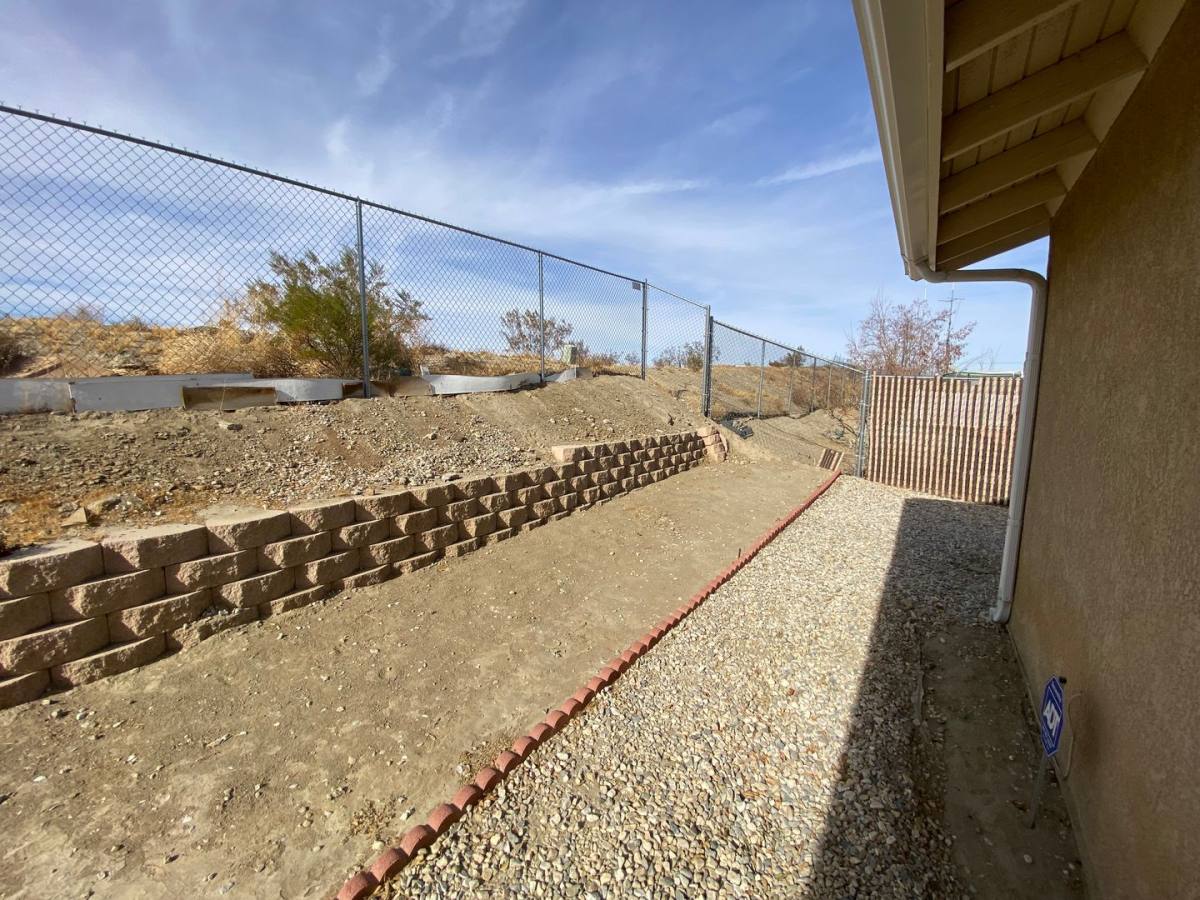 House for rent at 13632 Nassau Dr, Victorville, CA 92395
