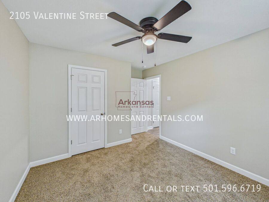 House for rent at 2105 Valentine St, Little Rock, AR 72204