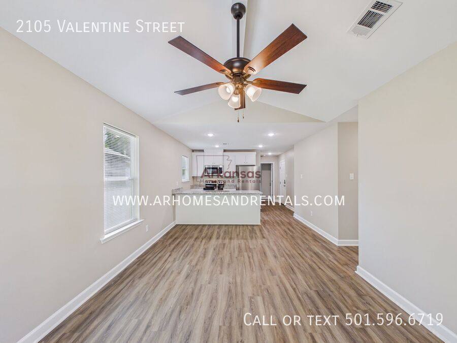 House for rent at 2105 Valentine St, Little Rock, AR 72204