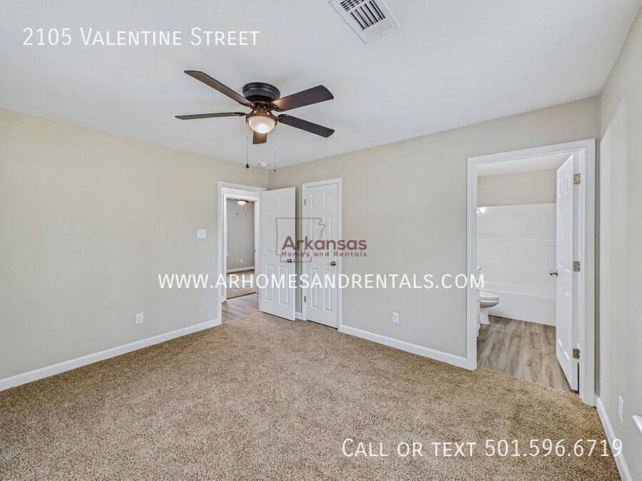 House for rent at 2105 Valentine St, Little Rock, AR 72204