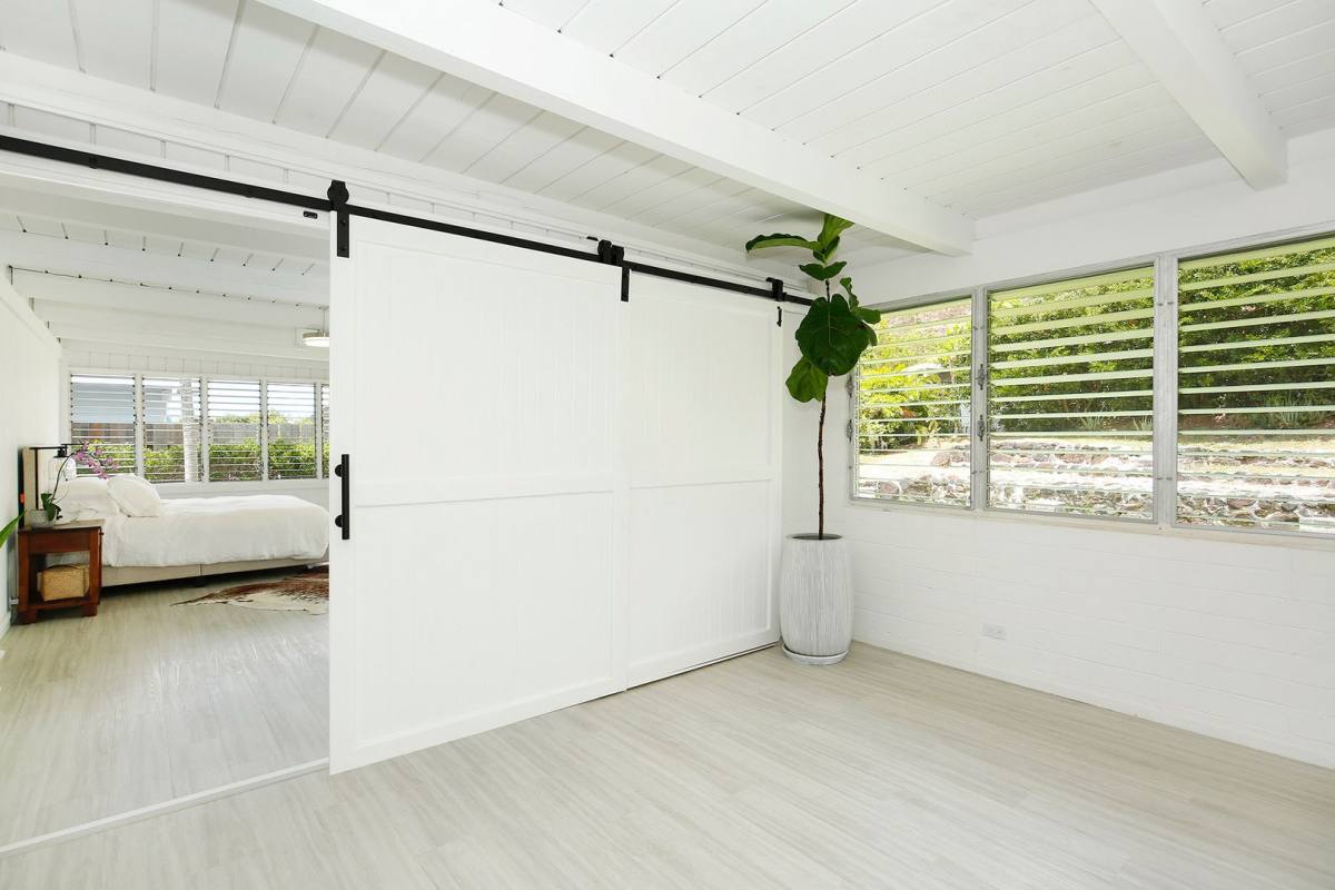 House for rent at 735 Kapulena Loop, Honolulu, HI 96825